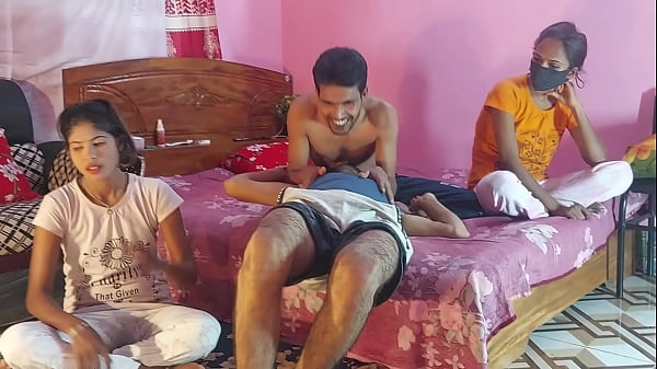 Cewek Mahasiswi Abg Desi, Dua Pasangan Crot Bareng, Sange Parah!