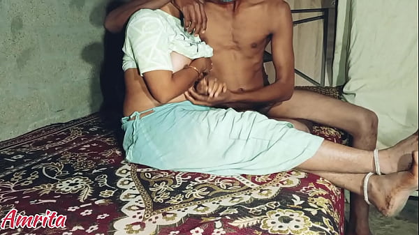 Nih Bokep Kakak Tiri Sama Adek, Cewek Desi India Hot Banget